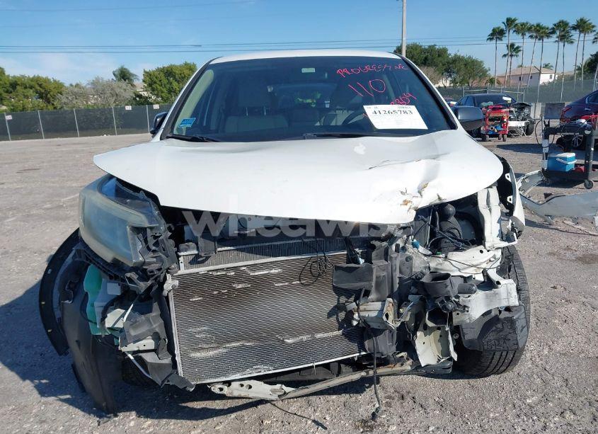 Photo 13 of 2015 Honda Cr-v LX (VIN 5J6RM3H32FL003804)