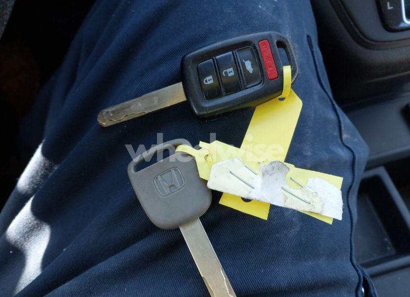 Photo 11 of 2015 Honda Cr-v LX (VIN 5J6RM3H36FL001442)