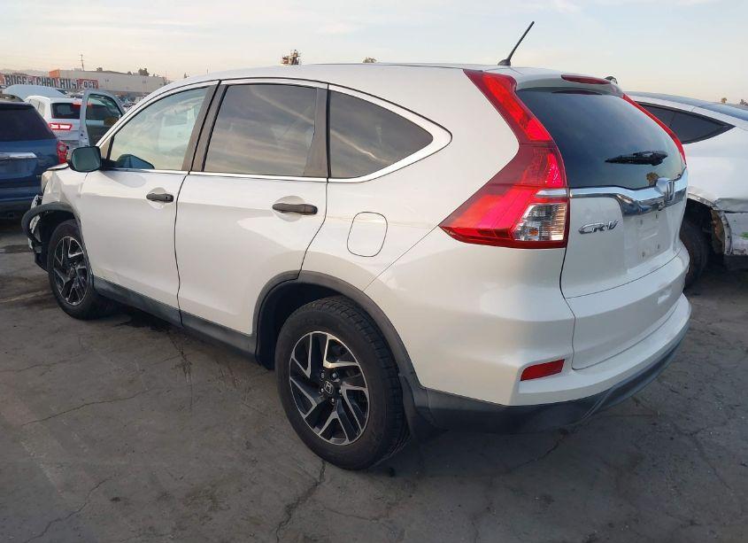 Photo 3 of 2016 Honda Cr-v SE (VIN 5J6RM3H4XGL011885)