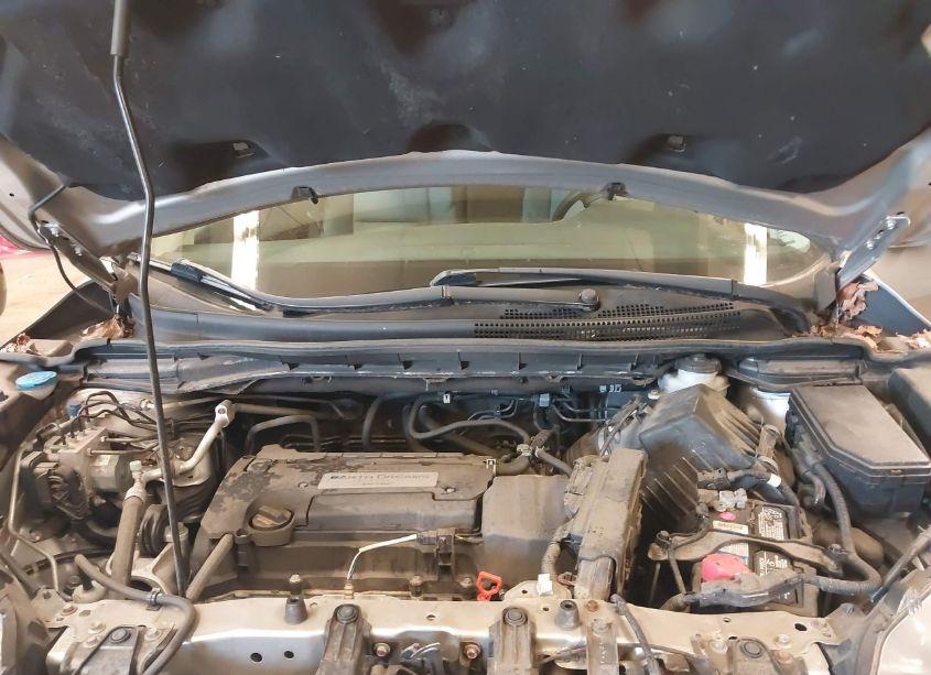 Photo 10 of 2015 Honda Cr-v LX (VIN 5J6RM4H30FL046138)