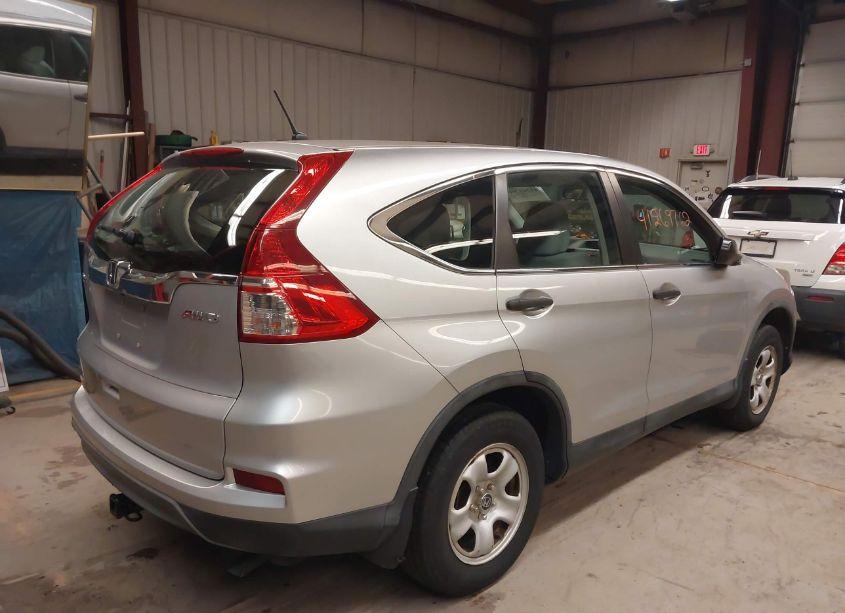 Photo 4 of 2015 Honda Cr-v LX (VIN 5J6RM4H30FL046138)