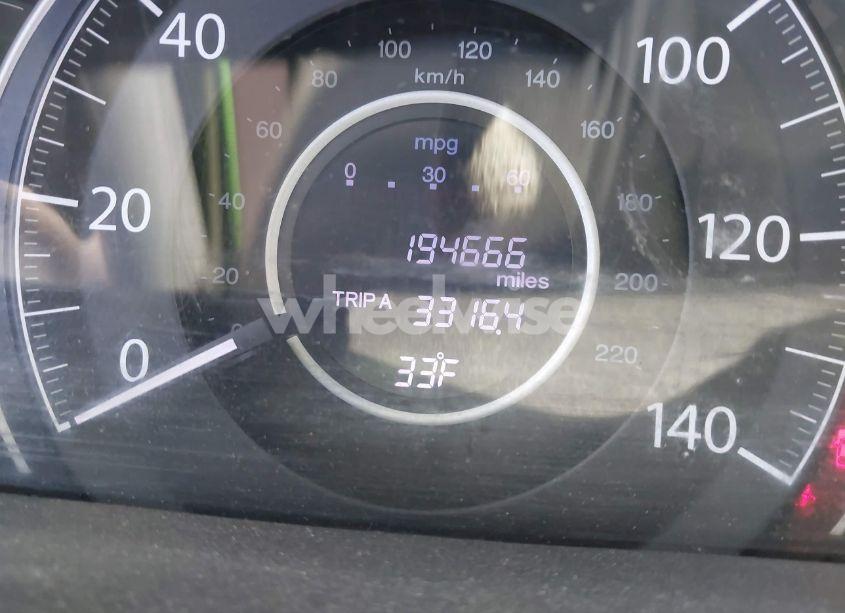 Photo 15 of 2015 Honda Cr-v LX (VIN 5J6RM4H30FL094576)