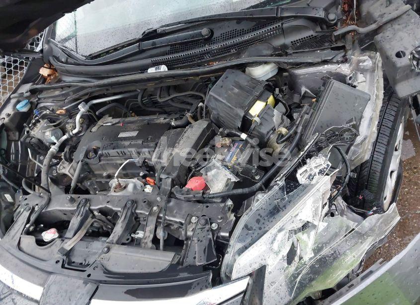 Photo 10 of 2016 Honda Cr-v LX (VIN 5J6RM4H30GL132907)