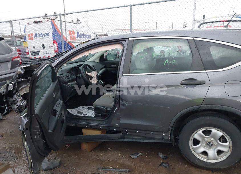 Photo 15 of 2016 Honda Cr-v LX (VIN 5J6RM4H30GL132907)