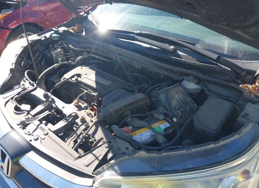 Photo 10 of 2015 Honda Cr-v LX (VIN 5J6RM4H32FL004733)