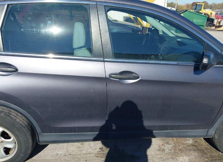 Photo 13 of 2015 Honda Cr-v LX (VIN 5J6RM4H32FL004733)