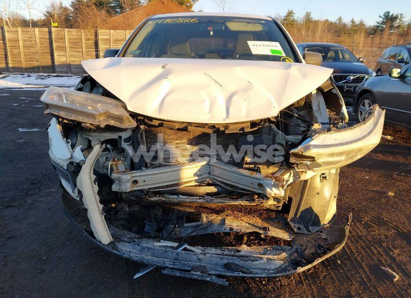 Photo 6 of 2016 Honda Cr-v LX (VIN 5J6RM4H32GL109208)