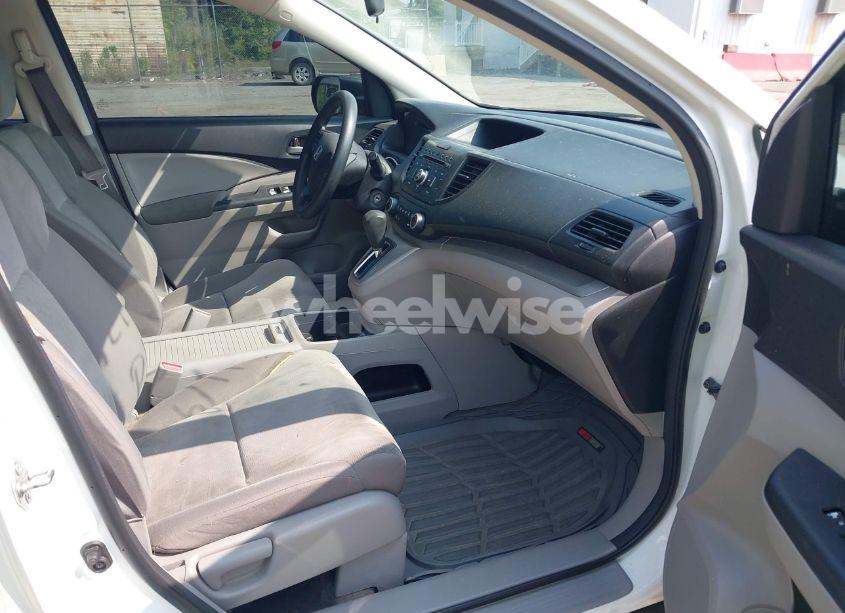 Photo 5 of 2014 Honda Cr-v LX (VIN 5J6RM4H33EL038484)