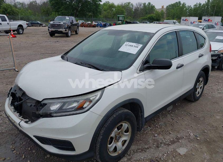 Photo 2 of 2015 Honda Cr-v LX (VIN 5J6RM4H33FL106929)