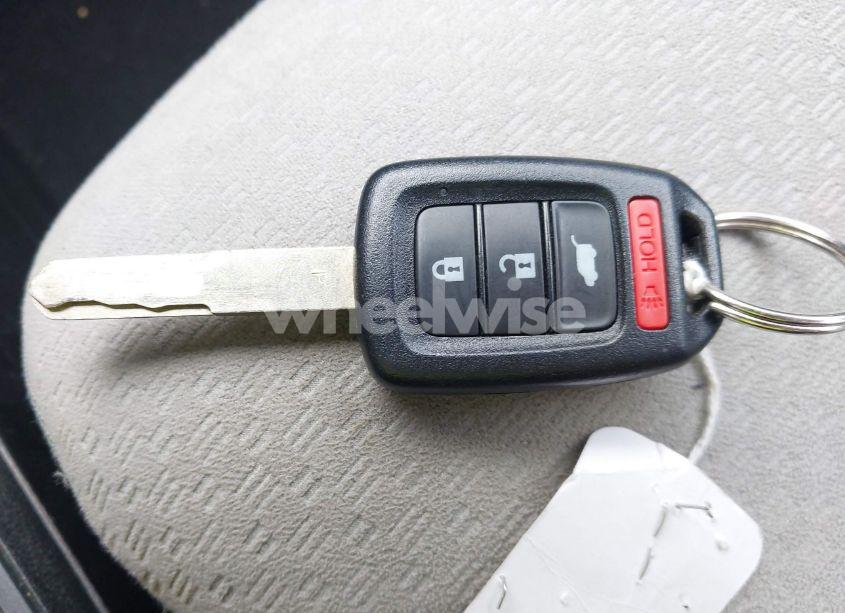 Photo 11 of 2016 Honda Cr-v LX (VIN 5J6RM4H33GL082665)