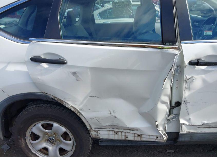 Photo 6 of 2016 Honda Cr-v LX (VIN 5J6RM4H34GL051005)