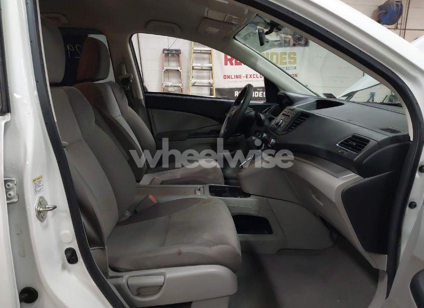 Photo 5 of 2014 Honda Cr-v LX (VIN 5J6RM4H35EL095835)