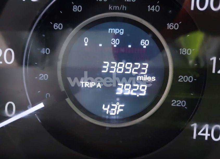 Photo 15 of 2015 Honda Cr-v LX (VIN 5J6RM4H35FL021445)