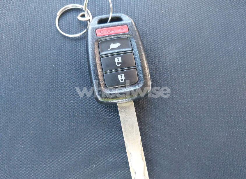 Photo 11 of 2016 Honda Cr-v LX (VIN 5J6RM4H35GL131851)