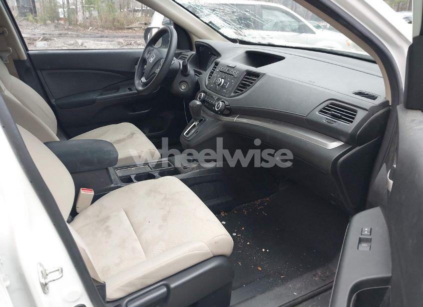 Photo 5 of 2015 Honda Cr-v LX (VIN 5J6RM4H36FL023141)