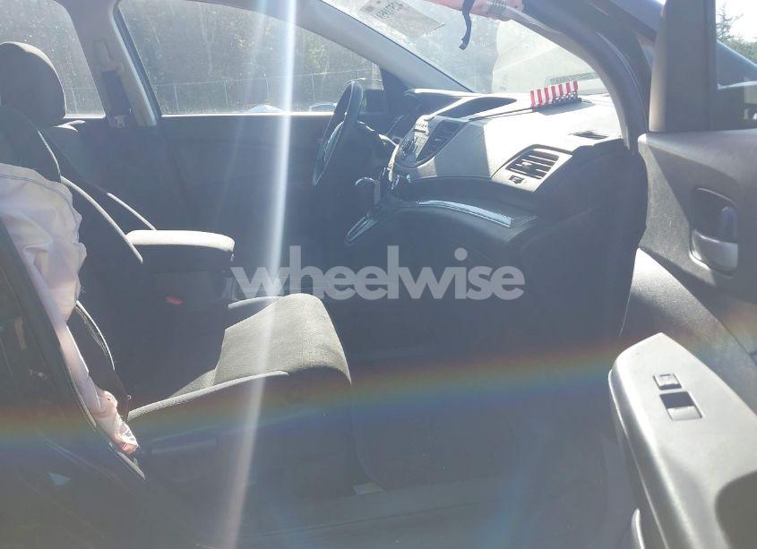 Photo 5 of 2015 Honda Cr-v LX (VIN 5J6RM4H37FL026212)