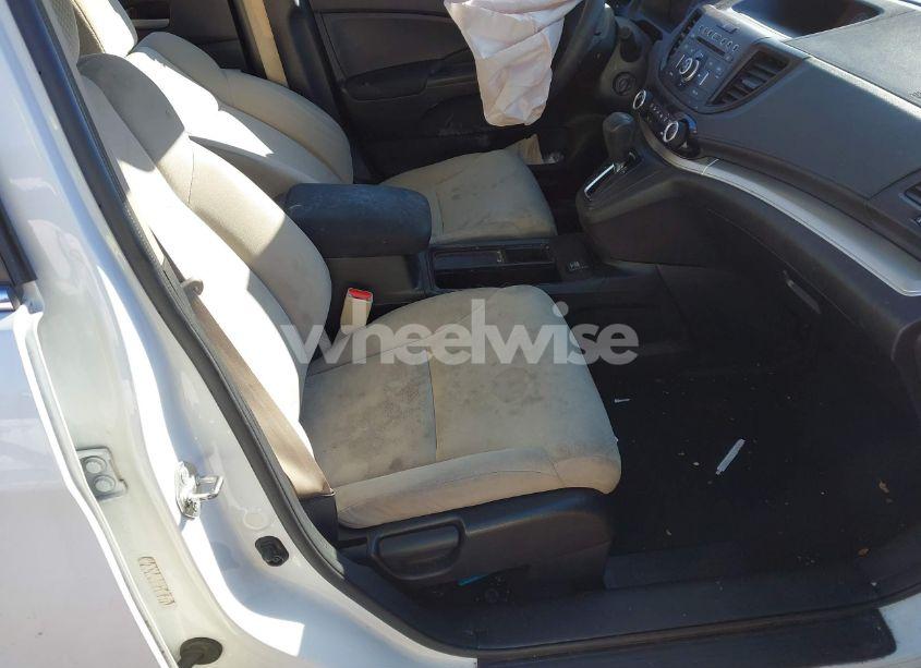 Photo 5 of 2016 Honda Cr-v LX (VIN 5J6RM4H37GL061625)