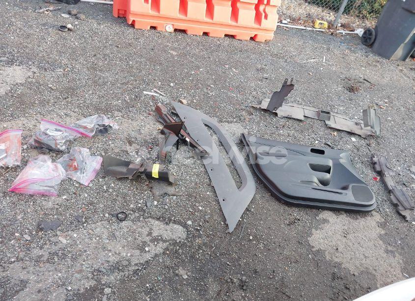 Photo 12 of 2015 Honda Cr-v LX (VIN 5J6RM4H38FL098052)