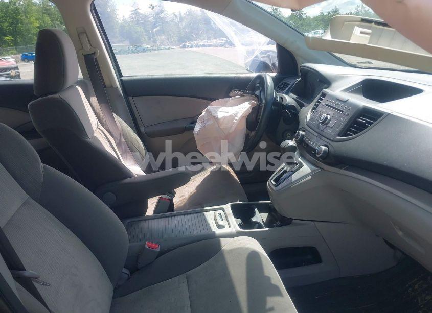 Photo 5 of 2013 Honda Cr-v LX (VIN 5J6RM4H39DL010039)