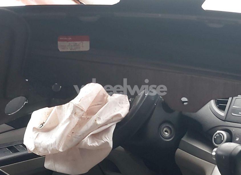 Photo 7 of 2013 Honda Cr-v LX (VIN 5J6RM4H39DL074632)