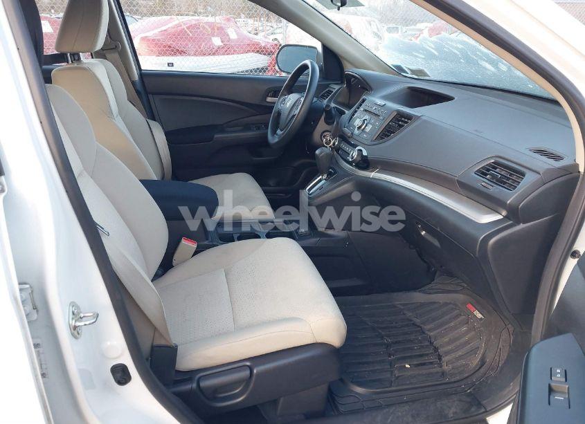 Photo 5 of 2016 Honda Cr-v LX (VIN 5J6RM4H39GL138169)