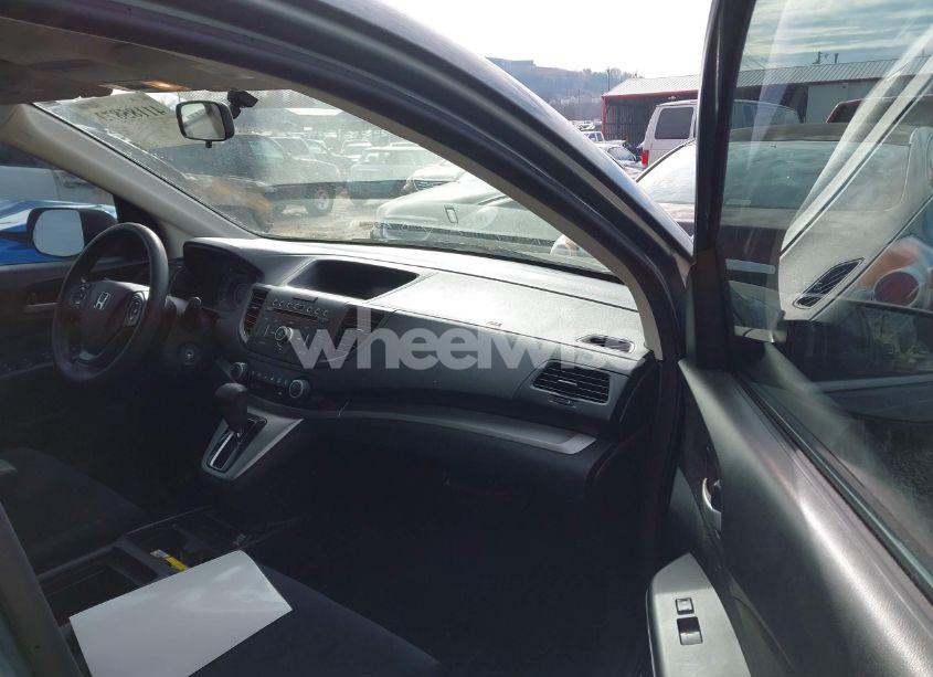 Photo 5 of 2012 Honda Cr-v LX (VIN 5J6RM4H3XCL049978)