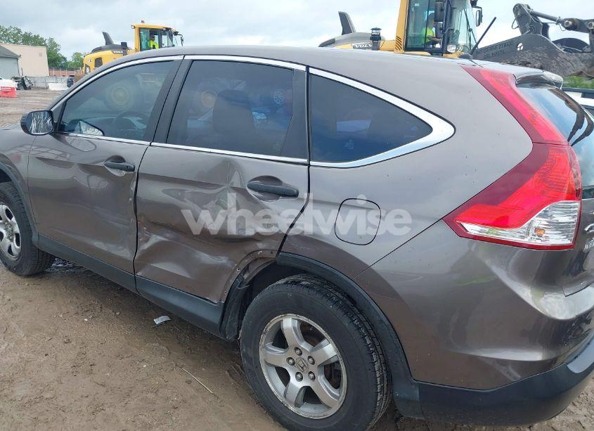 Photo 6 of 2014 Honda Cr-v LX (VIN 5J6RM4H3XEL013386)