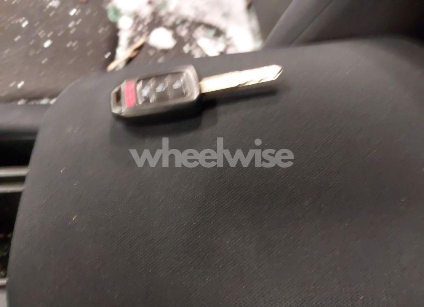 Photo 11 of 2015 Honda Cr-v LX (VIN 5J6RM4H3XFL025622)