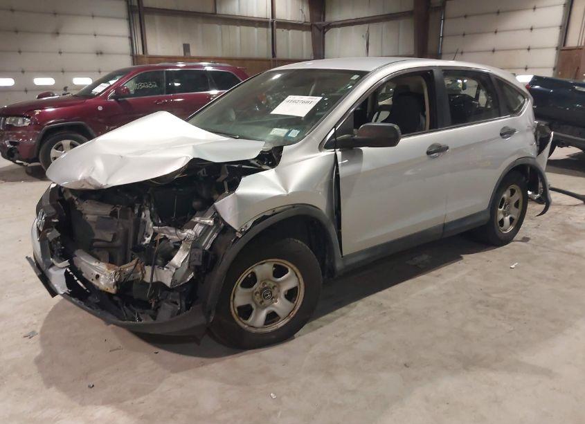 Photo 2 of 2016 Honda Cr-v LX (VIN 5J6RM4H3XGL023886)