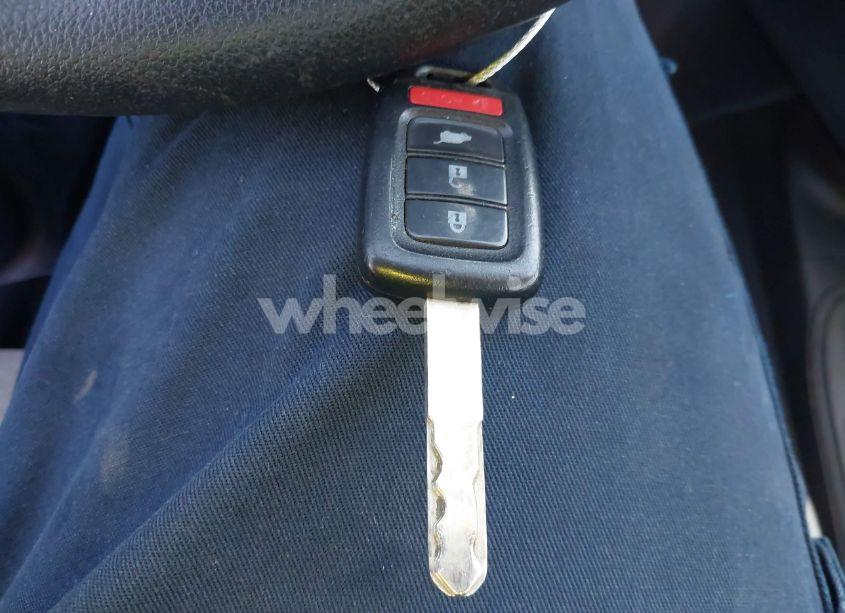 Photo 11 of 2016 Honda Cr-v LX (VIN 5J6RM4H3XGL119498)