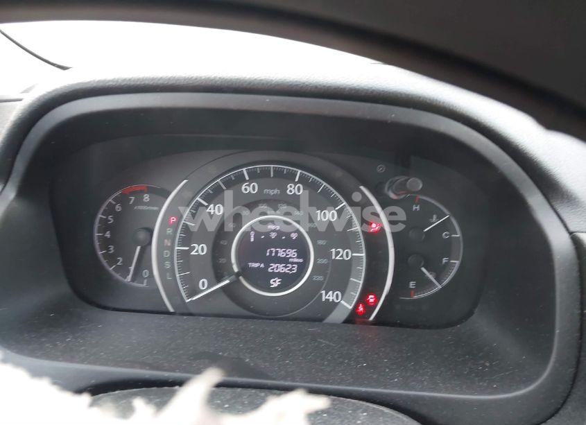 Photo 7 of 2016 Honda Cr-v SE (VIN 5J6RM4H42GL039329)