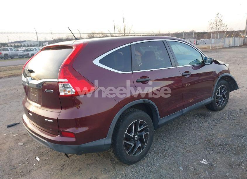 Photo 4 of 2016 Honda Cr-v SE (VIN 5J6RM4H42GL080589)