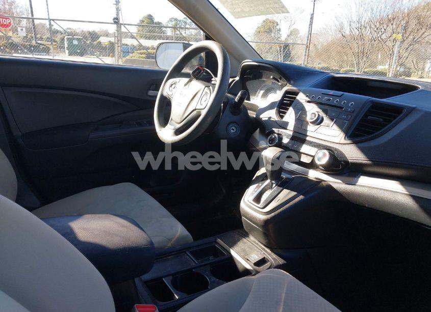 Photo 5 of 2016 Honda Cr-v SE (VIN 5J6RM4H48GL069922)