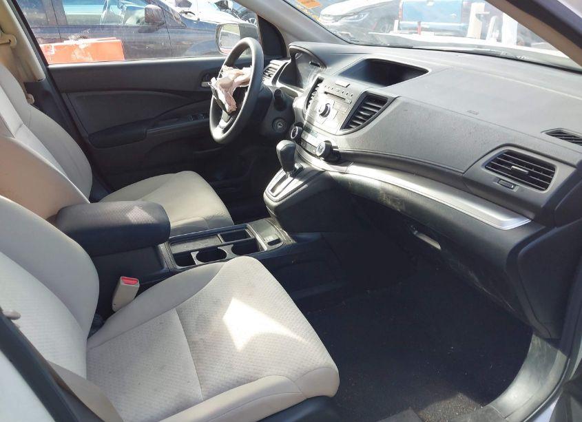 Photo 5 of 2016 Honda Cr-v SE (VIN 5J6RM4H48GL102854)