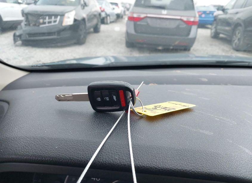 Photo 11 of 2016 Honda Cr-v SE (VIN 5J6RM4H49GL035133)