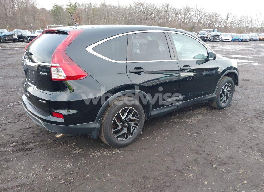 Photo 4 of 2016 Honda Cr-v SE (VIN 5J6RM4H4XGL023749)