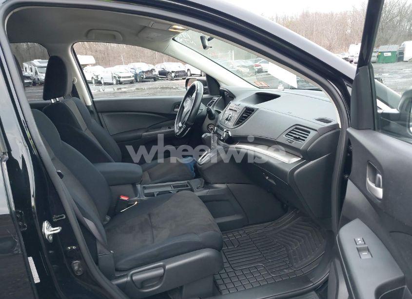 Photo 5 of 2016 Honda Cr-v SE (VIN 5J6RM4H4XGL023749)