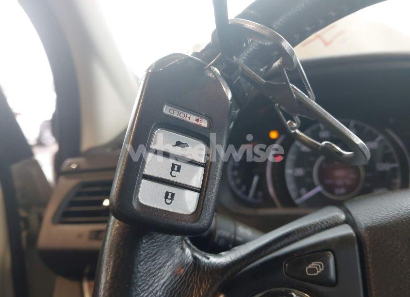 Photo 11 of 2016 Honda Cr-v EX-L (VIN 5J6RM4H70GL073585)