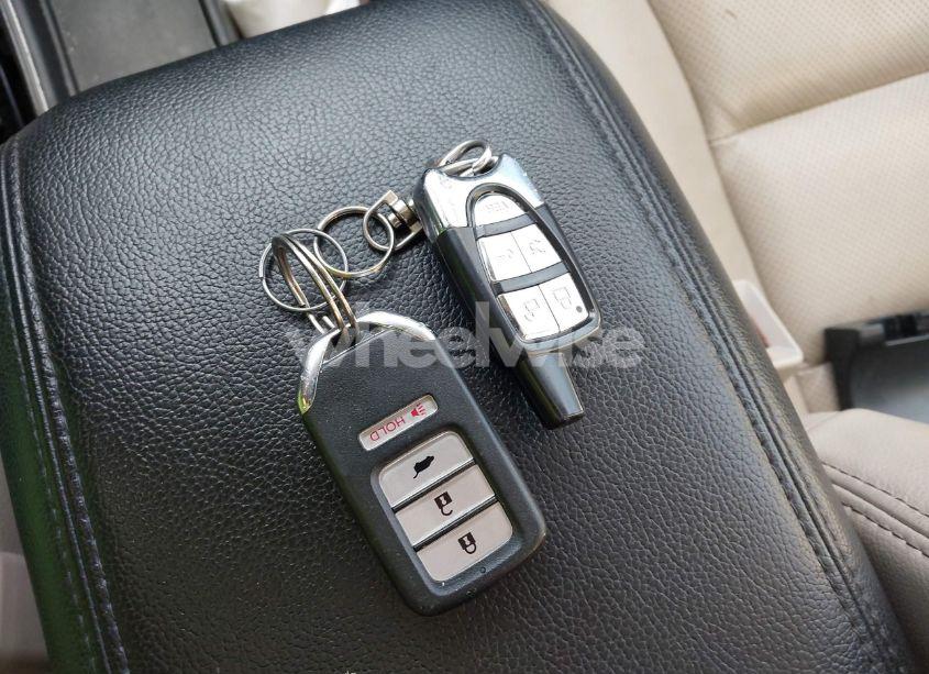 Photo 11 of 2015 Honda Cr-v EX-L (VIN 5J6RM4H76FL034241)