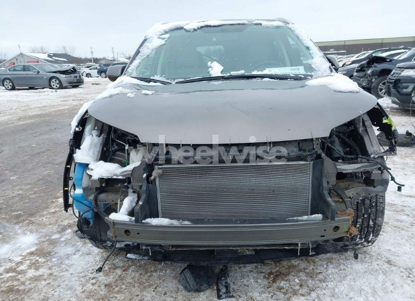 Photo 13 of 2012 Honda Cr-v EX-L (VIN 5J6RM4H78CL045236)