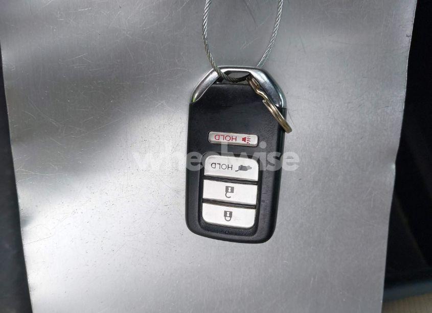 Photo 11 of 2015 Honda Cr-v TOURING (VIN 5J6RM4H95FL076806)