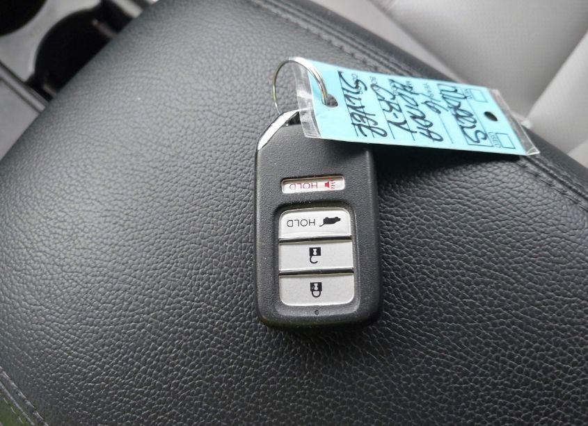 Photo 11 of 2016 Honda Cr-v TOURING (VIN 5J6RM4H98GL110822)