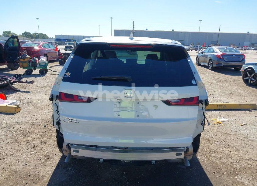 Photo 17 of 2024 Honda Cr-v LX 2WD (VIN 5J6RS3H21RL007666)