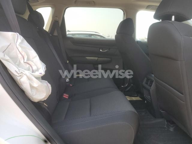 Photo 4 of 2025 HONDA CR-V EX (VIN 5J6RS4H40SL009647)