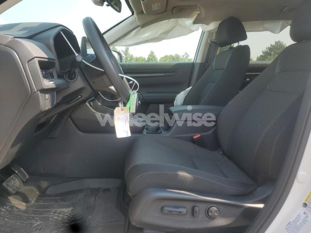 Photo 8 of 2025 HONDA CR-V EX (VIN 5J6RS4H40SL009647)