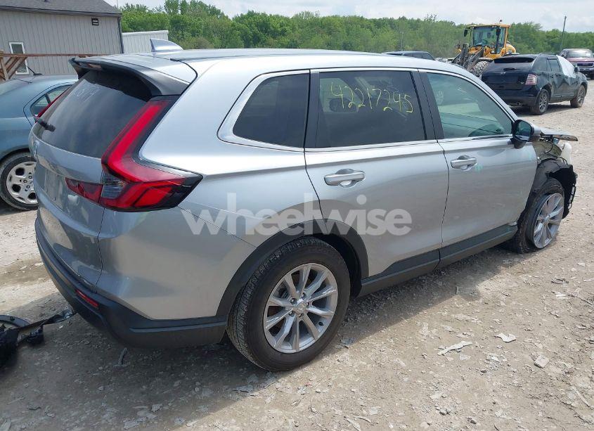 Photo 4 of 2023 Honda Cr-v EX AWD (VIN 5J6RS4H41PL000379)