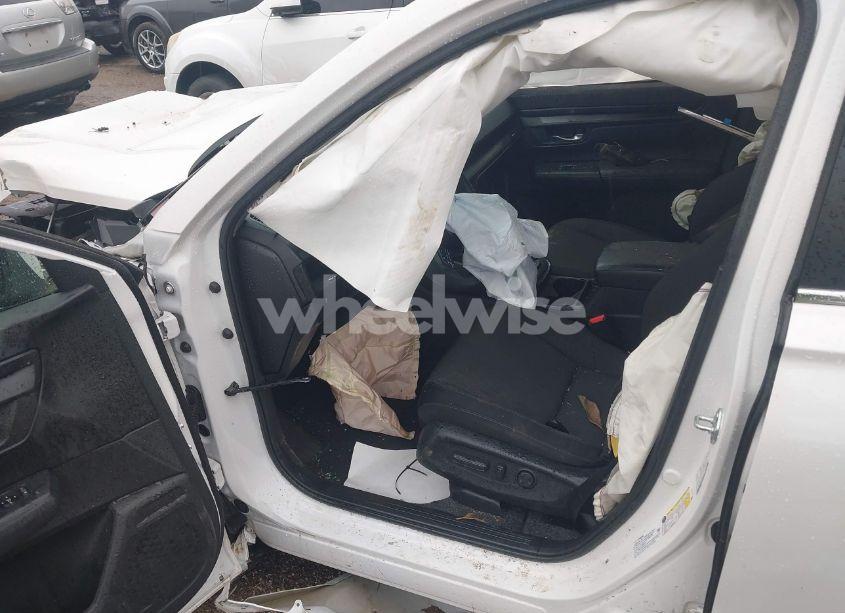 Photo 5 of 2024 Honda Cr-v EX (VIN 5J6RS4H46RL005063)