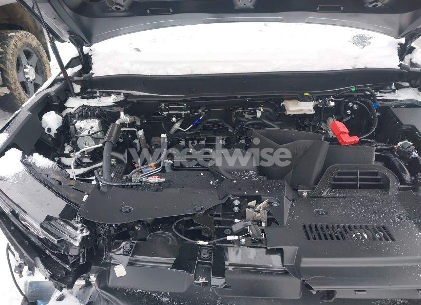 Photo 10 of 2025 Honda Cr-v EX AWD (VIN 5J6RS4H4XSL012765)