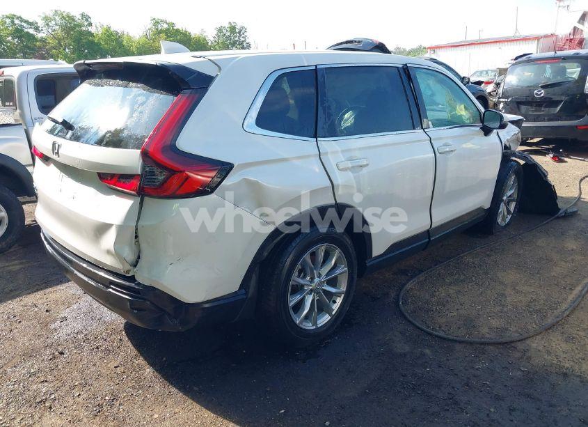 Photo 4 of 2023 Honda Cr-v EX-L AWD (VIN 5J6RS4H7XPL002741)