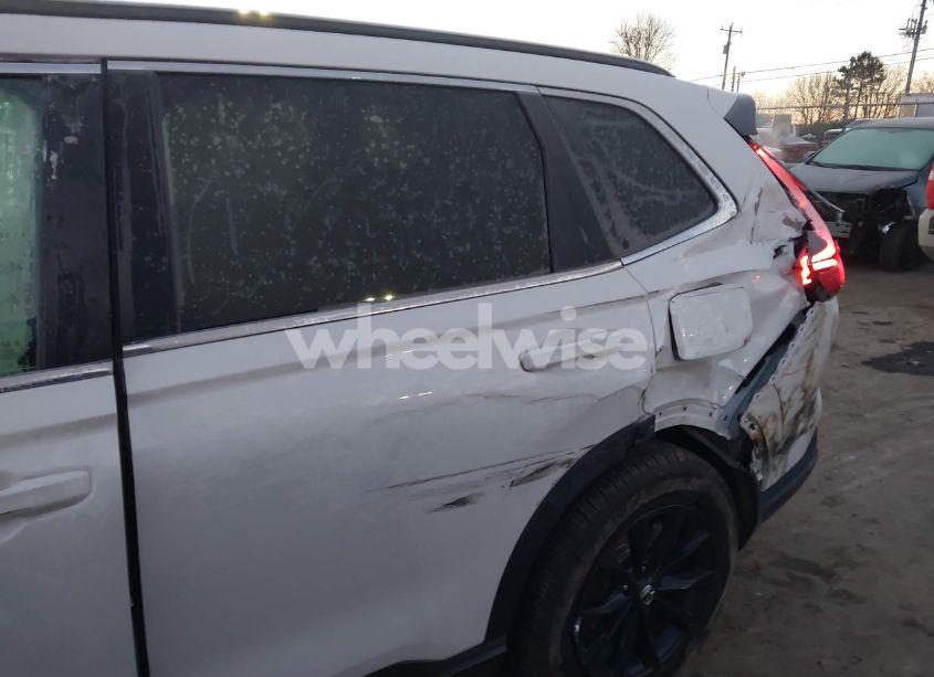 Photo 6 of 2023 Honda Cr-v HYBRID SPORT (VIN 5J6RS5H53PL000012)